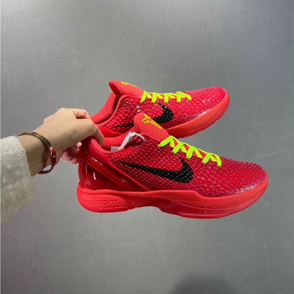 Nike Zoom Kobe 6 Protro Sneakers - Picture 2 of 8